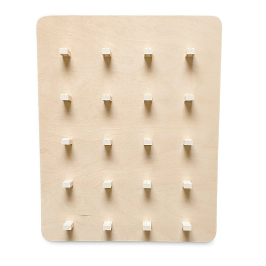 Oppbevaringtavle i tre til barnerommet | legobrett - ubehandlet