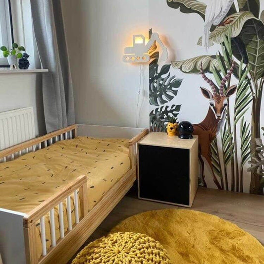 Houten wandlamp kinderkamer | Graafmachine - toddie.nl