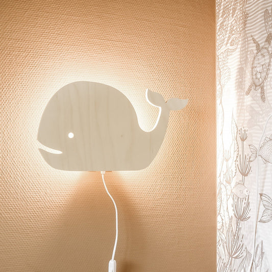 Houten wandlamp kinderkamer | Walvis - blank - toddie.nl